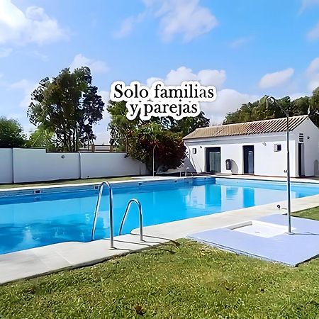 Apartamento Junto Al Mar Piscina Solo Familias コニル・デ・ラ・フロンテラ エクステリア 写真