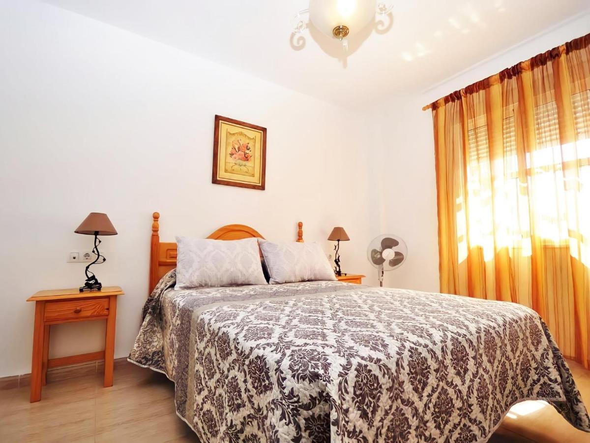 Apartamento Junto Al Mar Piscina Solo Familias コニル・デ・ラ・フロンテラ エクステリア 写真